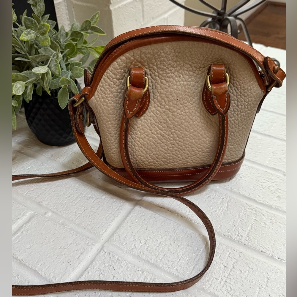 VTG DOONEY & BOURKE Mini Norfolk Crossbody Satchel - Picture 3 of 7